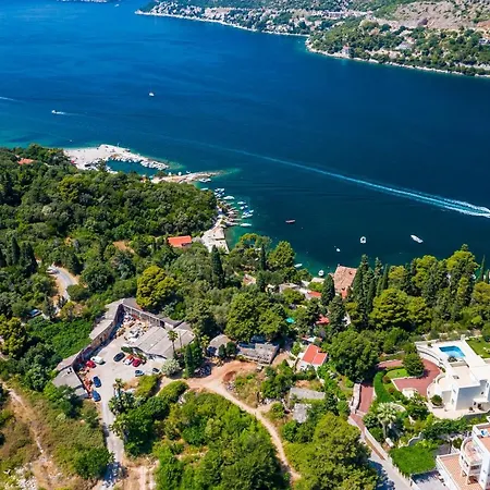 Lejlighed Borna With Free Parking *