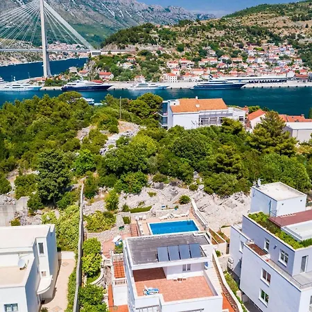 Borna With Free Parking *