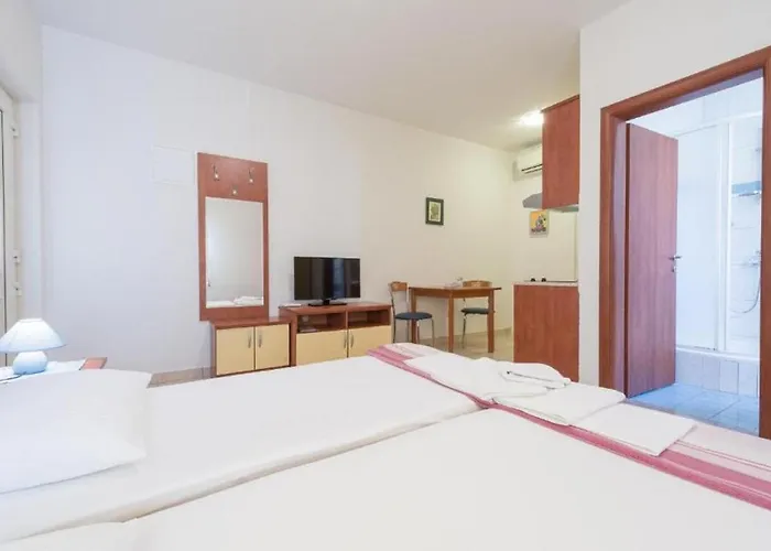 Borna With Free Parking Dubrovnik