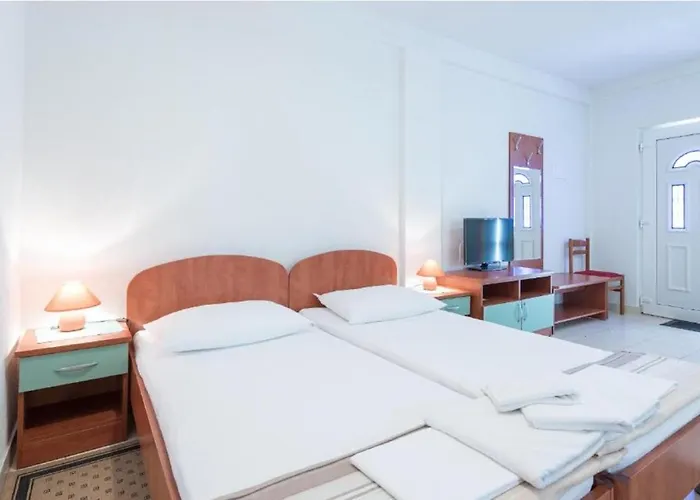 Borna With Free Parking * Дубровник